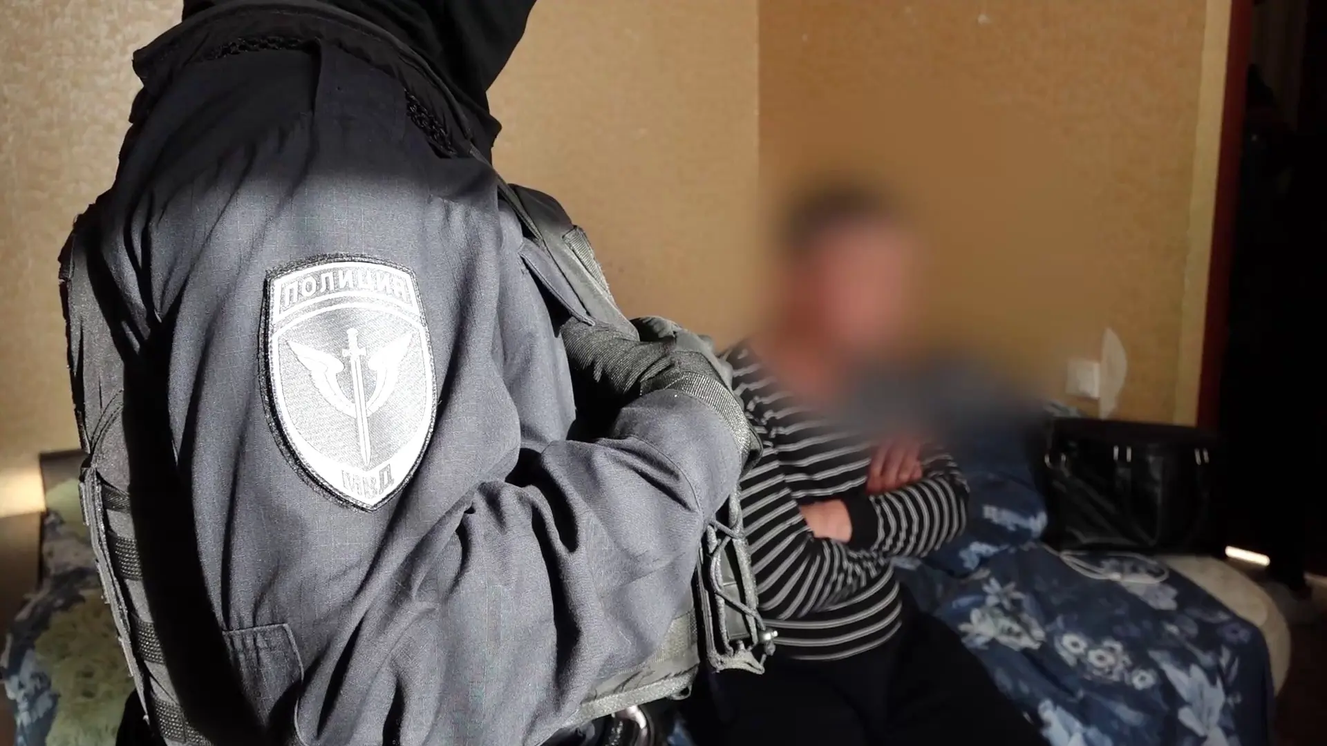 ⚠️ В Пензе мужчина фиктивно оформил иностранца, чтобы тот остался в России

Полицейские Пензы в ходе