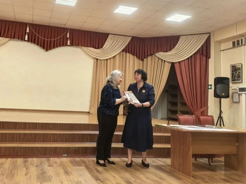 Награждены от Управления Образования за городское мероприятие "ВЕСНА НА СТРУНАХ ПОБЕДЫ"...