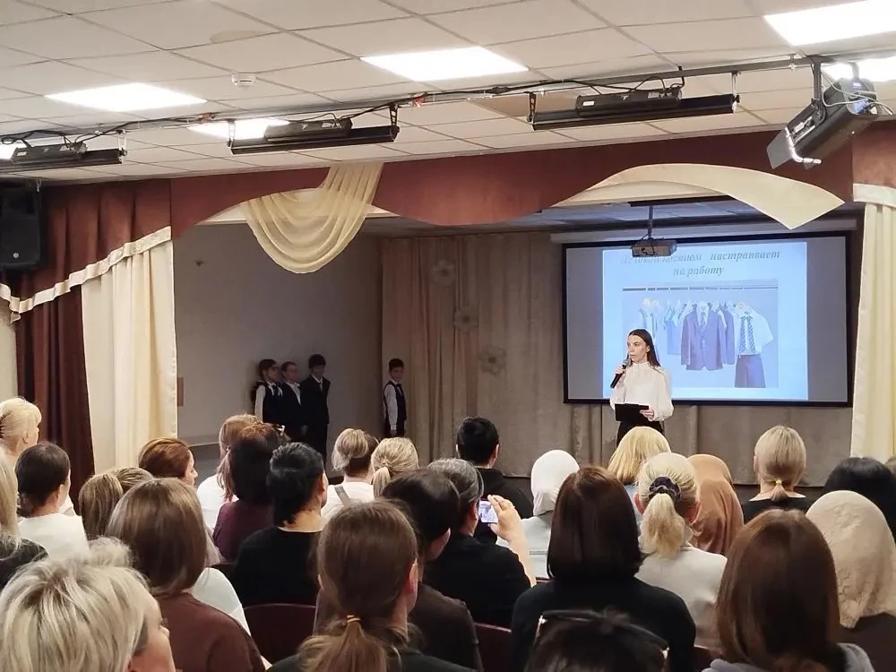 📢 Сегодня в нашей школе прошло родительское собрание для родителей будущих первоклассников!  Встреча