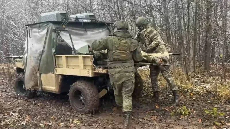 Герой этой публикации Владислав родился в Хабаровске. Работа его родителей была связана...