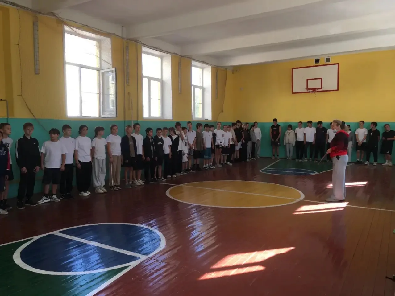 Сегодня ученики 5-9 классов принимали  участие в школьном этапе Всероссийской Олимпиады...