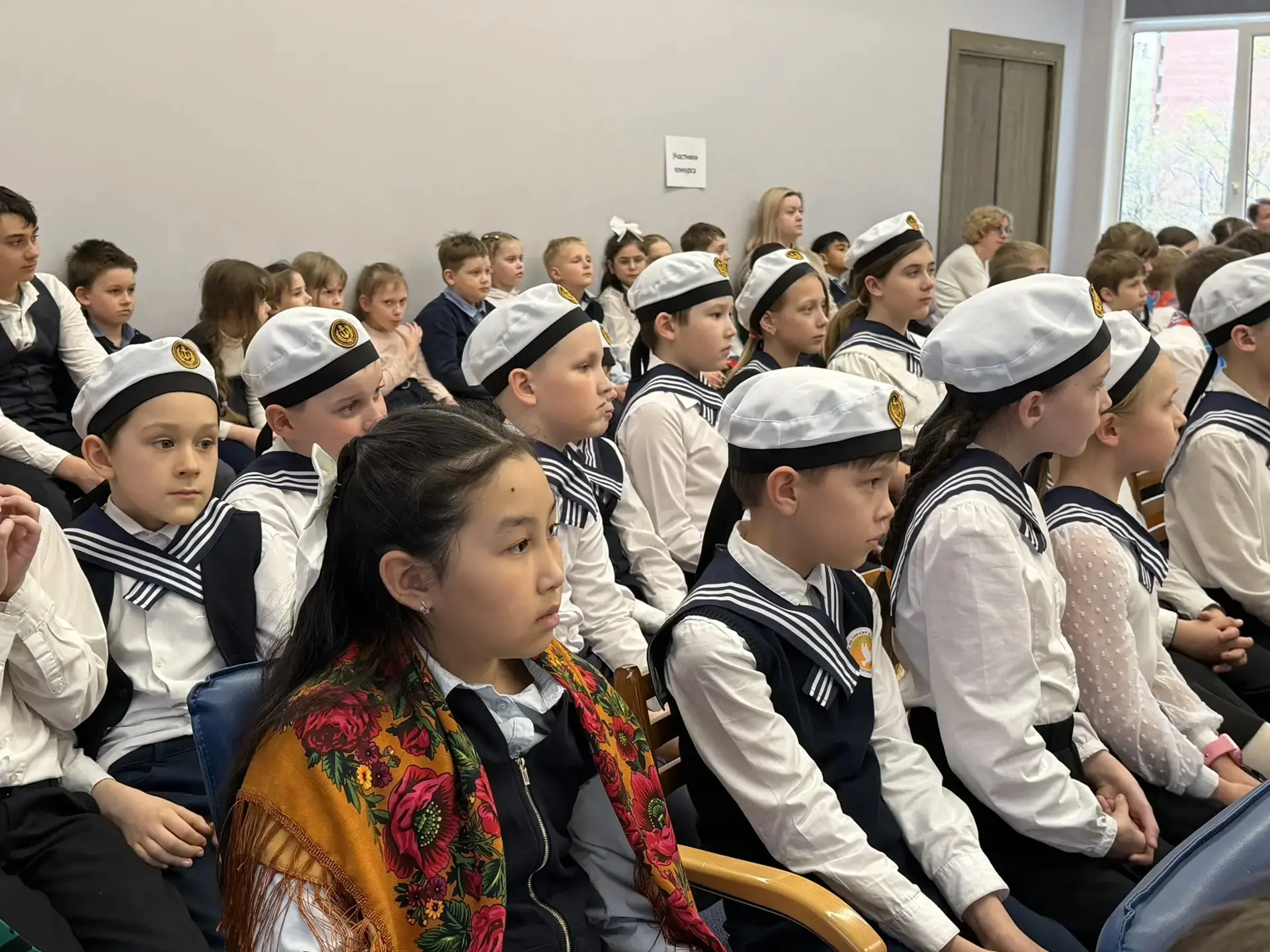 Сегодня в гимназии №664 прошел финал городского конкурса школьников Санкт-Петербурга "С чего начинае
