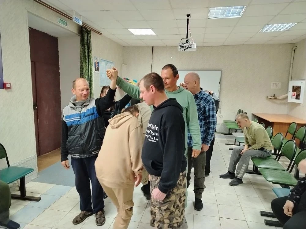 Праздник с играми народов России, посвященный международному Дню защиты детей.