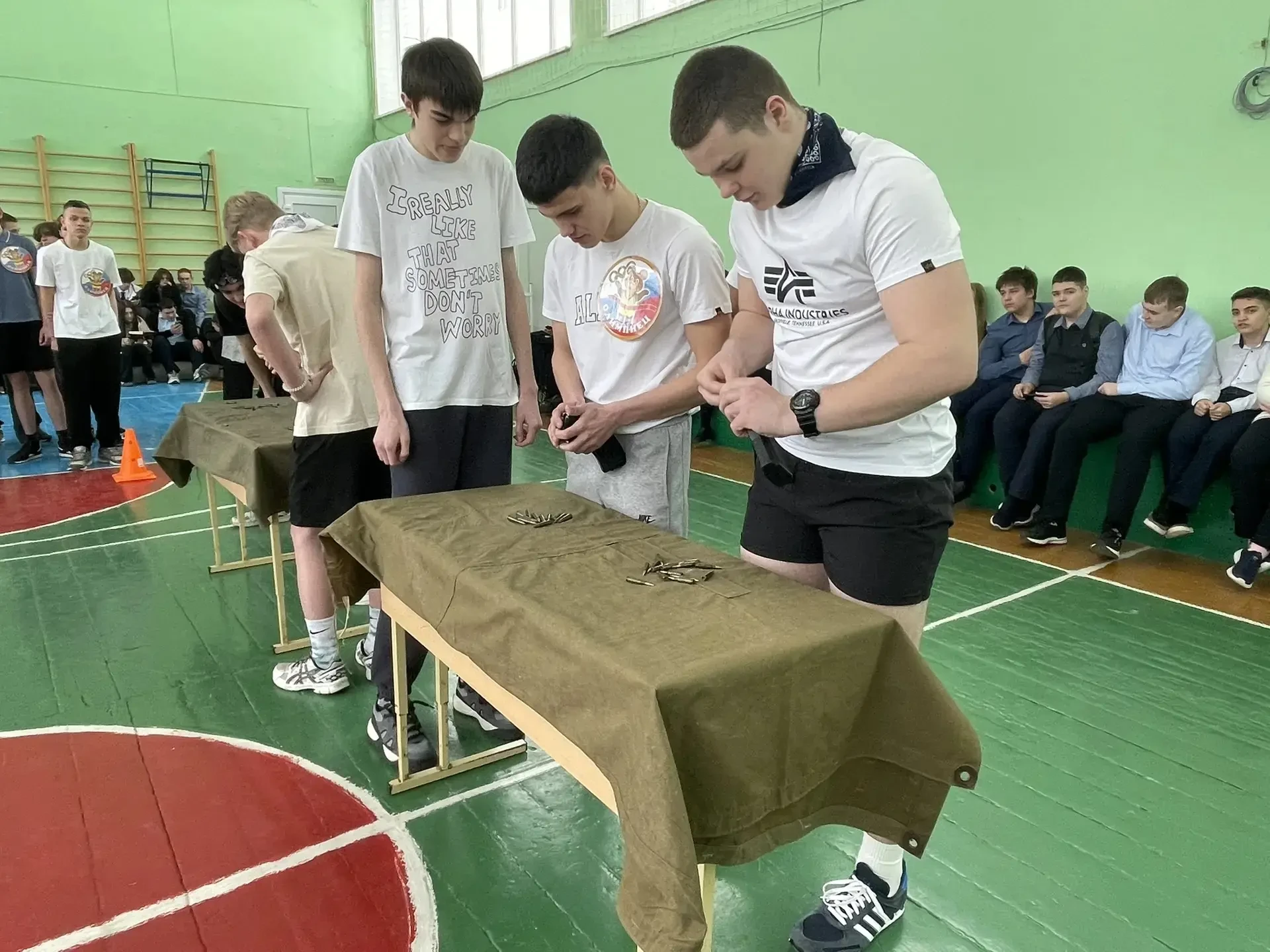 💪 «А ну‑ка, парни!» — спортивная эстафета в рамках Недели Мужества!  В преддверии Дня защитника Отеч