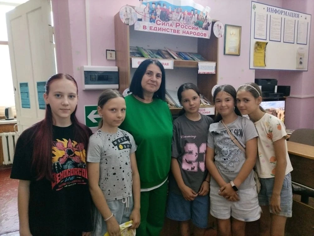 День России – важный государственный праздник Российской Федерации, отмечаемый 12 июня.