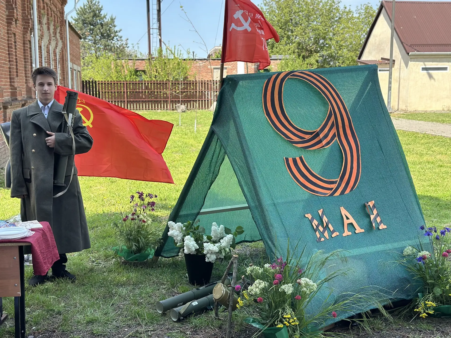 ✨🎉 8 мая в нашей школе прошла ярмарка, посвящённая 81-летию Победы в Великой Отечестве...