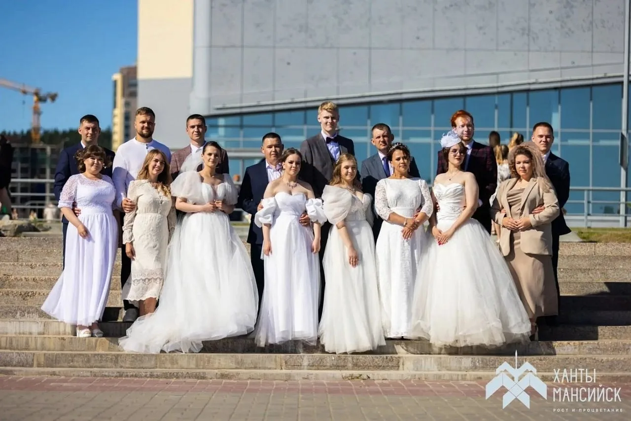 В Ханты-Мансийске стартовал отбор пар для проведения массовой регистрации брака.  Регистрация пройде