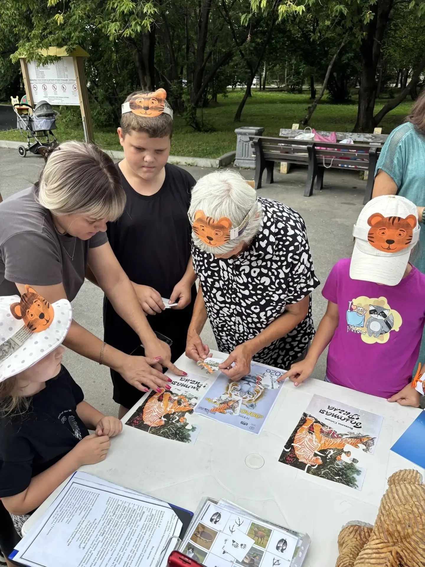 Районная библиотека в городском парке развернула настоящий литературный праздник – районную площадку