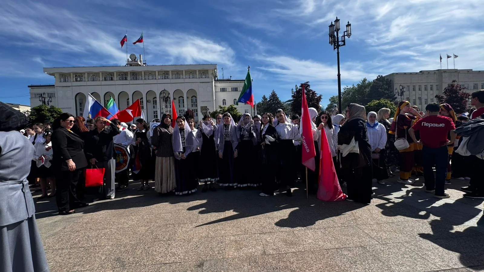 21 мая 2026 года на площади им. Ленина развернулось грандиозное шествие Движения Первых. Вместе с на