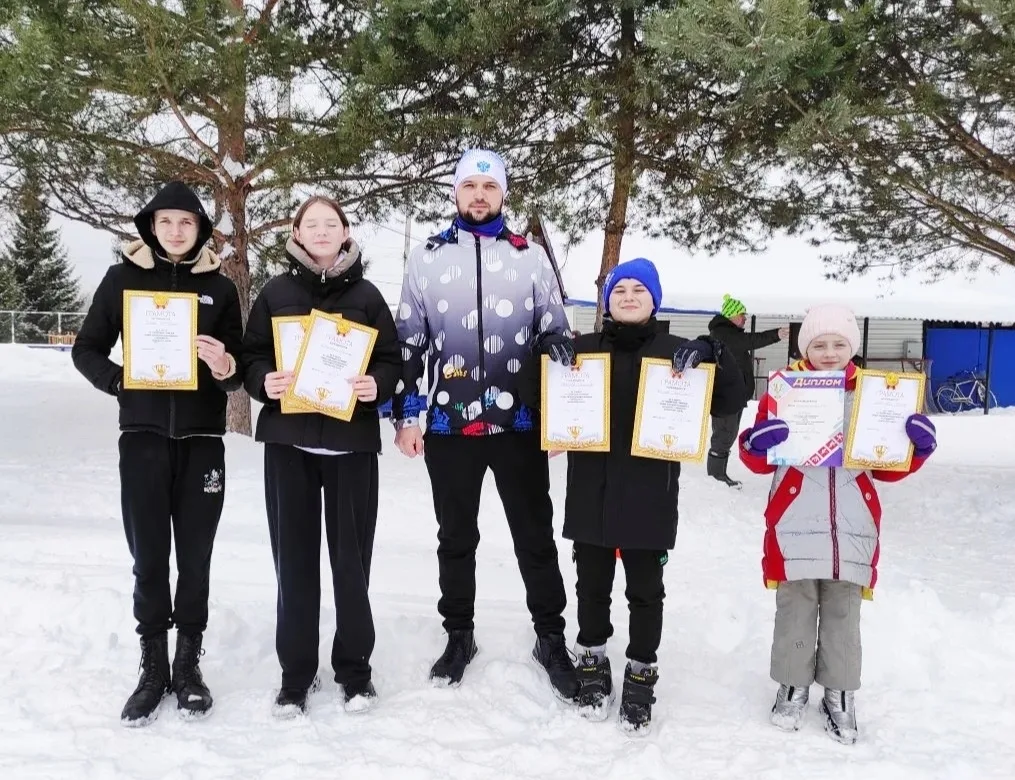 Школьники определяли сильнейших на лыжне!❄