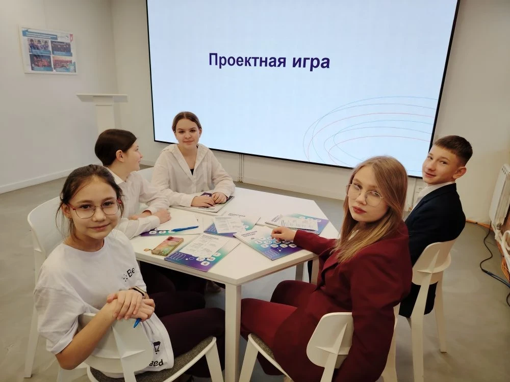 Где рождаются инновации? Сегодня 7а класс посетил Форум «Большие вызовы». Роботы, виртуальная реальн