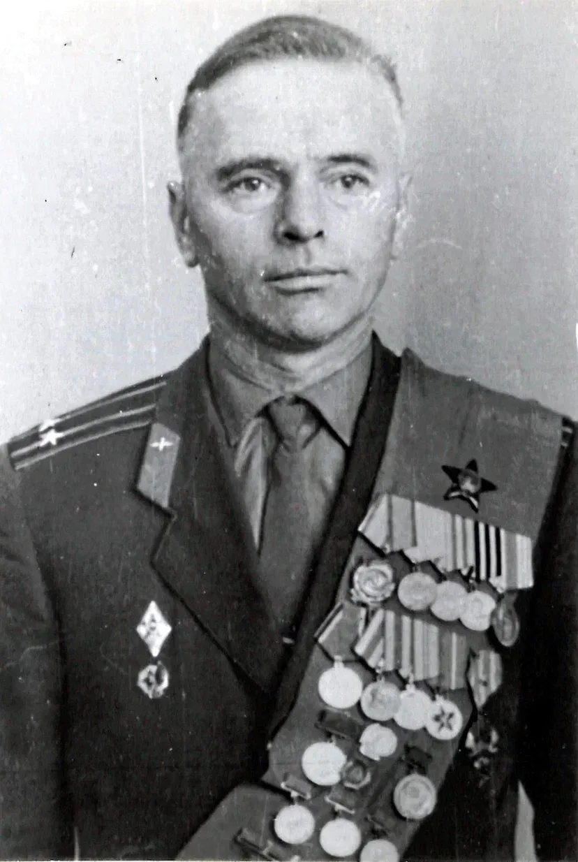 Наши ветераны ⭐  105 лет назад родился выдающийся советский спортсмен,  выпускник 1-й Московской арт