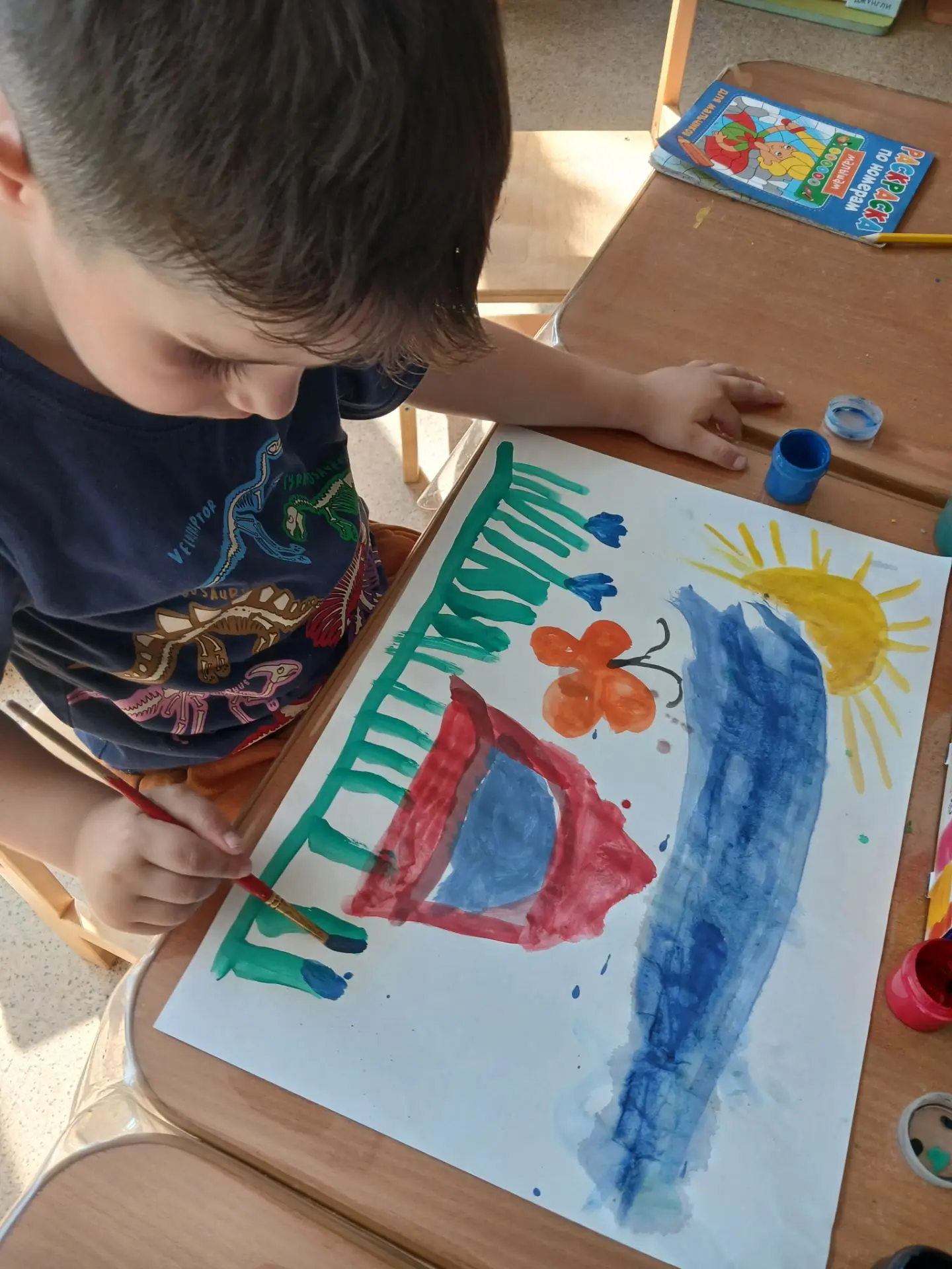 🎨🖌Фестиваль красок и узоров "Этюды на воздухе" 
В нашем Детском саду прошёл невероятно красочный и