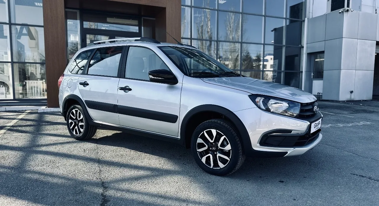 Lada GRANTA SW 2025.