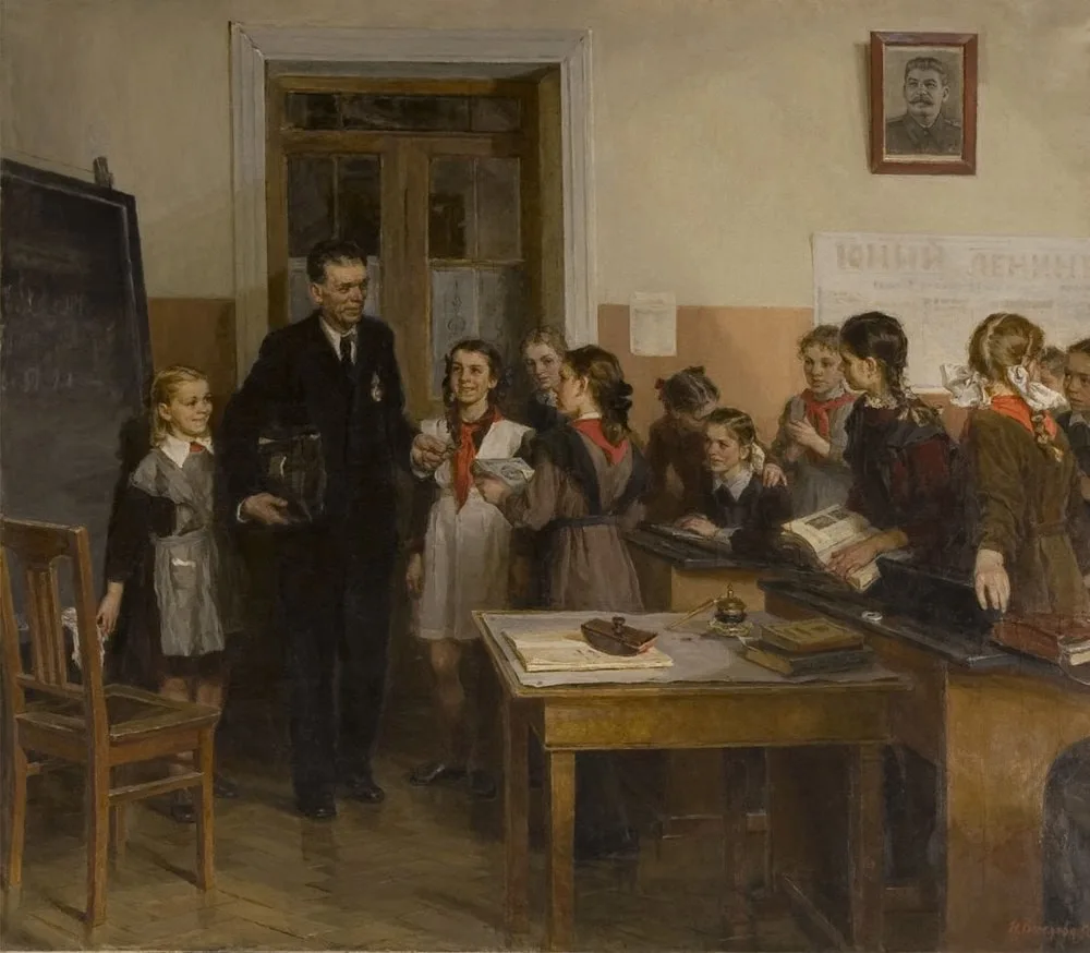 «Награждённый учитель»

Веселова Нина Леонидовна

@sovietarts