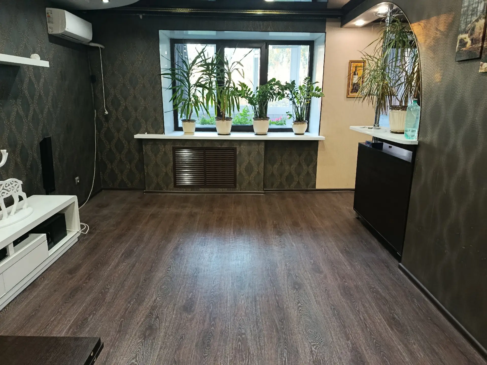 Продаётся 3 ком квартира на Соде. 59 кв метров, 3 этаж