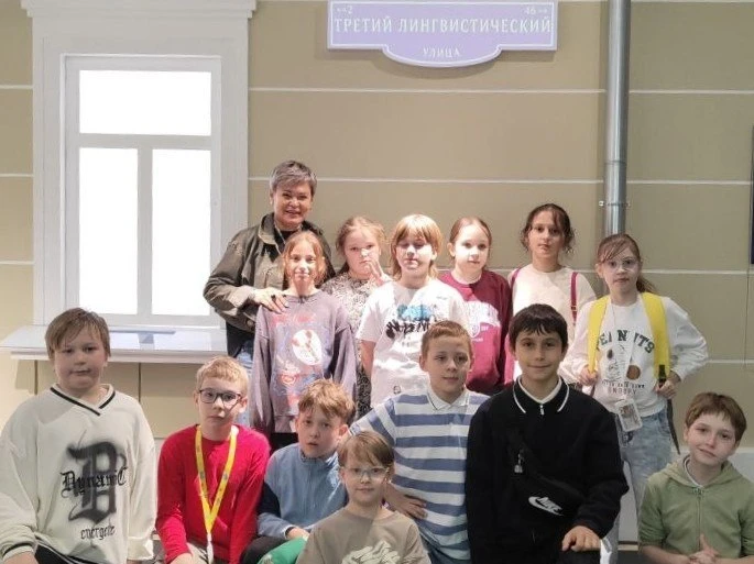 Город – это огромный живой организм! 🏢

Вы когда-нибудь задумывались, как вода попадает в квартиры❓
