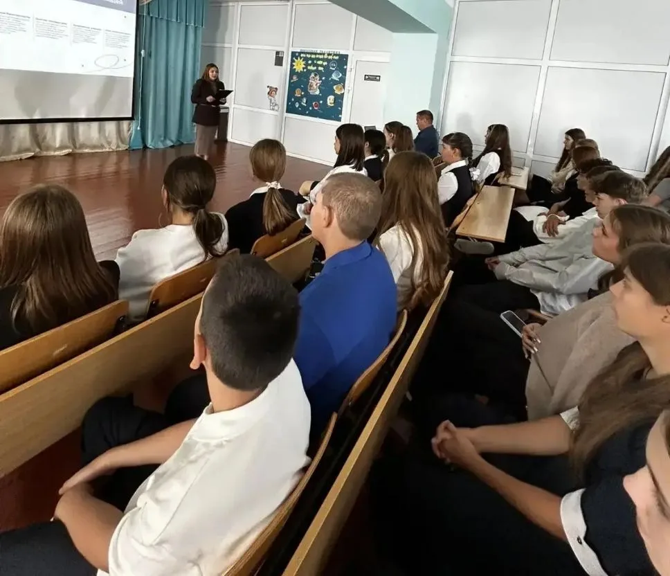 Для обучающихся 7-х классов состоялась «Классная встреча», объединившая две крайне важн...
