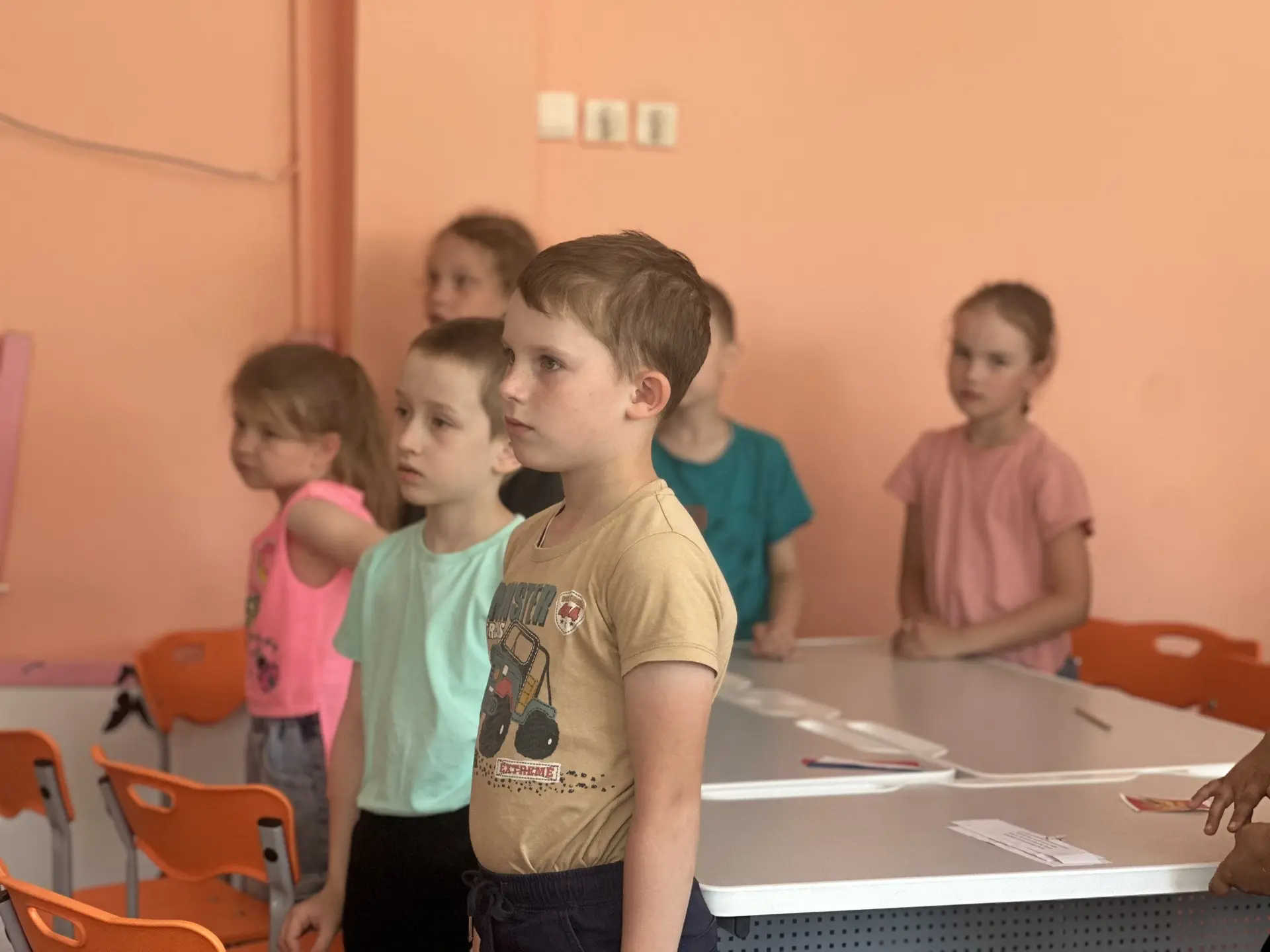 🕊 В День памяти для ребят прошёл интерактивный урок, который запомнится надолго.

Началось всё с ги