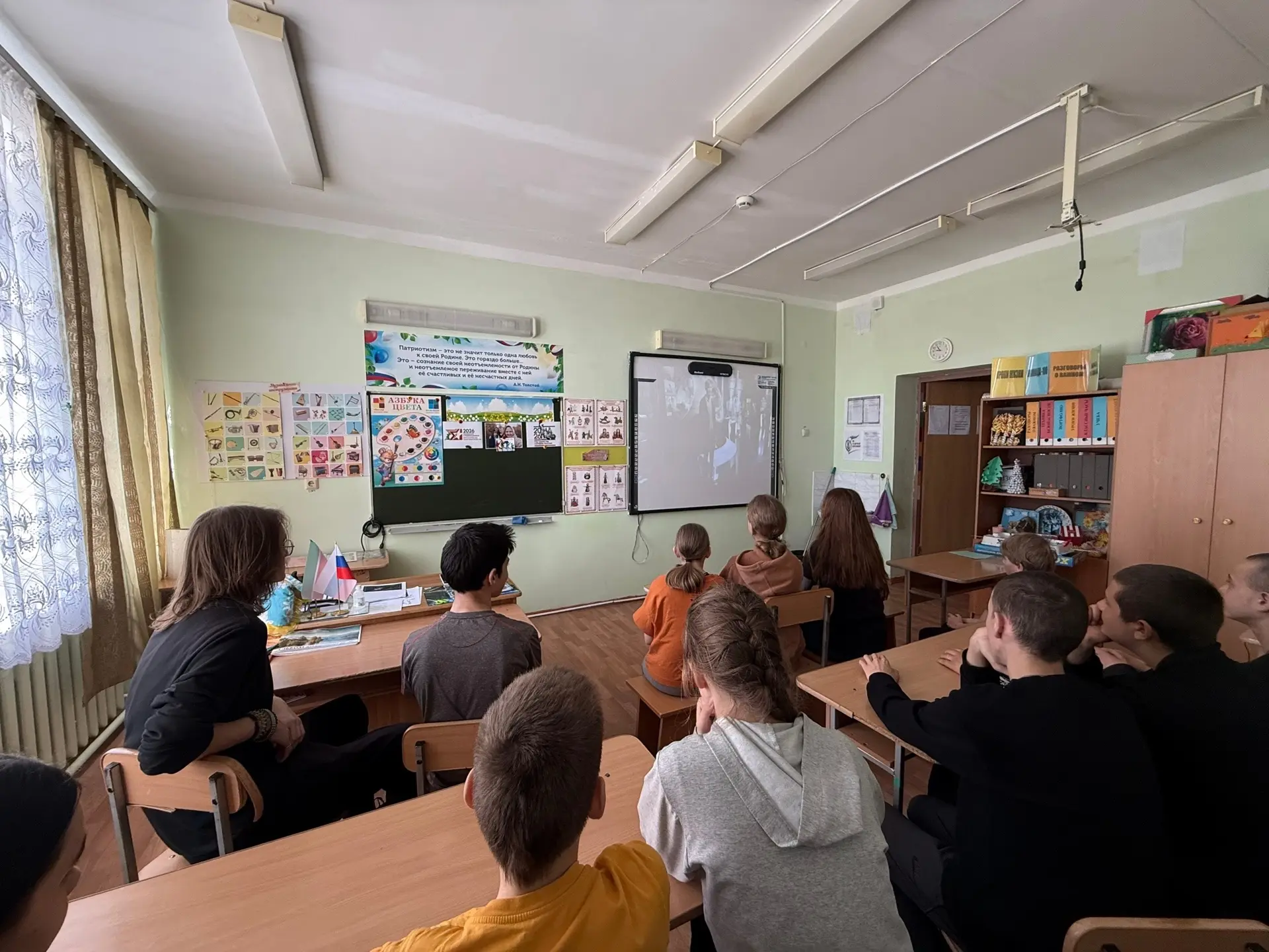 🚀 В рамках недели Гагарина наши учащиеся отправились в увлекательное путешествие!