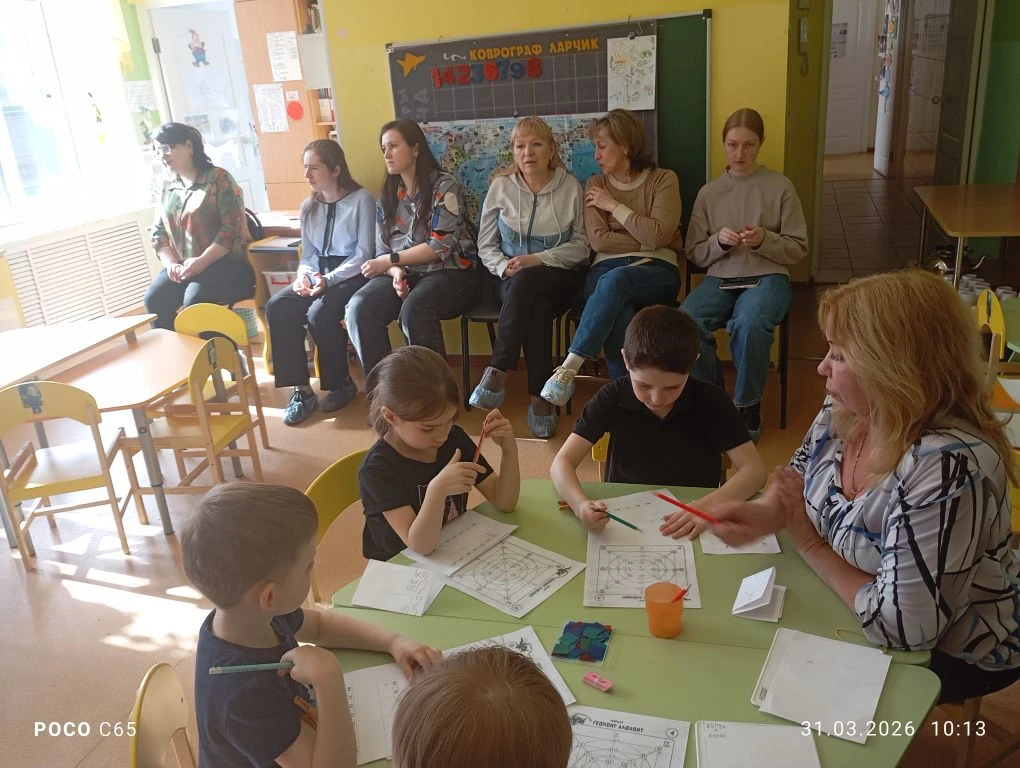 #ЦРРдетскийсад10 ГОСТИ НА ПОРОГЕ Сегодня у нас были необычные гости- учителя начальных классов нашег