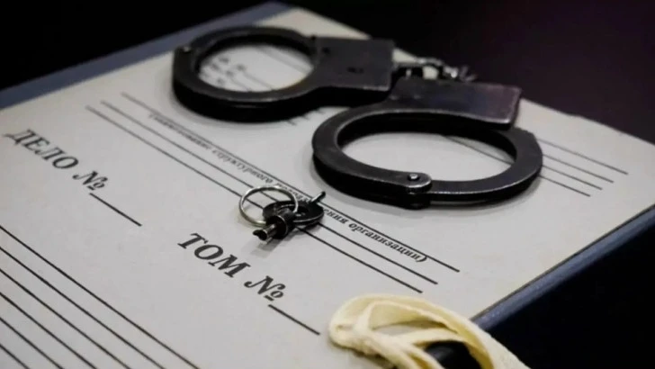 В Кушнаренковском районе возбудили уголовное дело против 14-летнего школьника, который ...