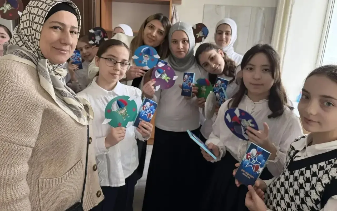 В преддверии Дня защитника Отечества с учениками нашей гимназии была подготовлена особенная акция — 