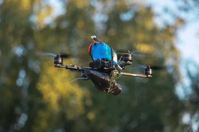 Пишем трек про дроноводов, а точнее про FPV’шников. Нужна информация по работе, интересные случаи, и
