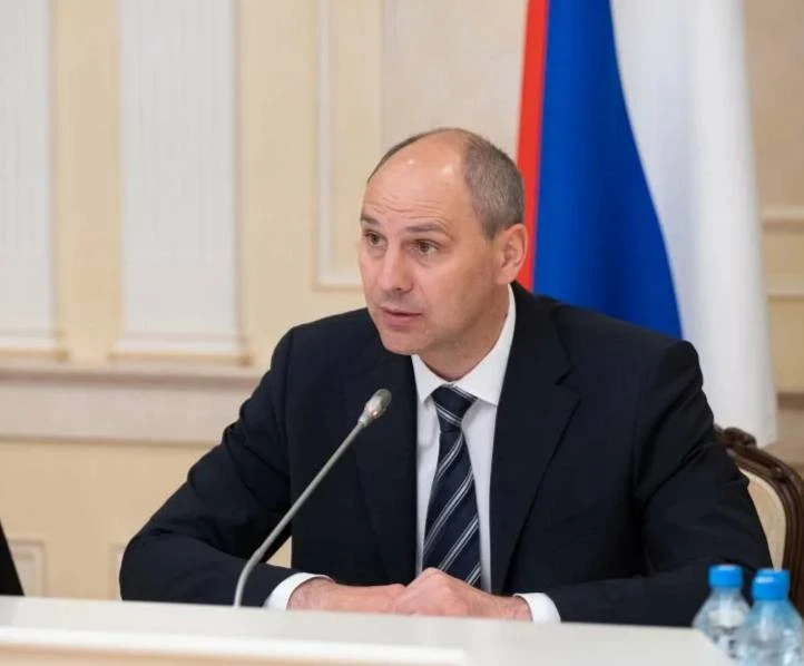 ⚡️ Восемь БПЛА сбиты при атаке на Свердловскую область, ещё три упали на склад — сообщи...