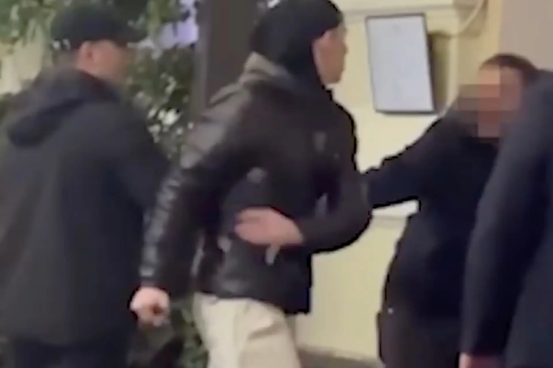 ↗️ Мужчина получил ножевое в московском ресторане