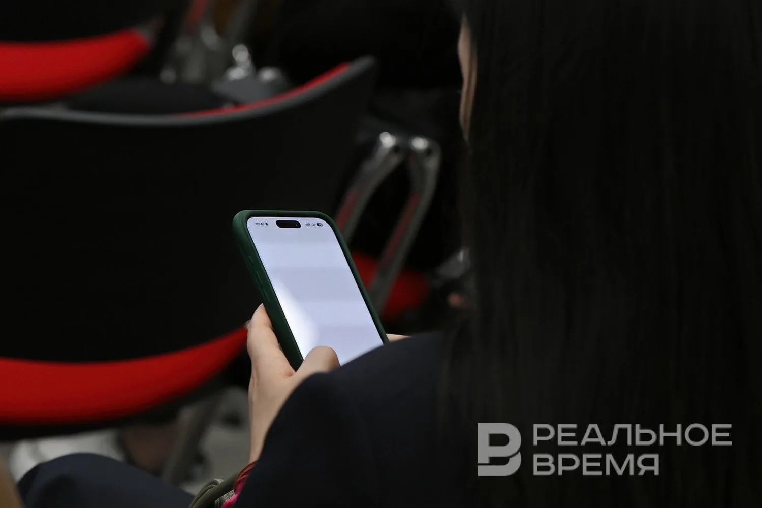 Почти половина россиян готова обойтись без смартфона лишь несколько дней