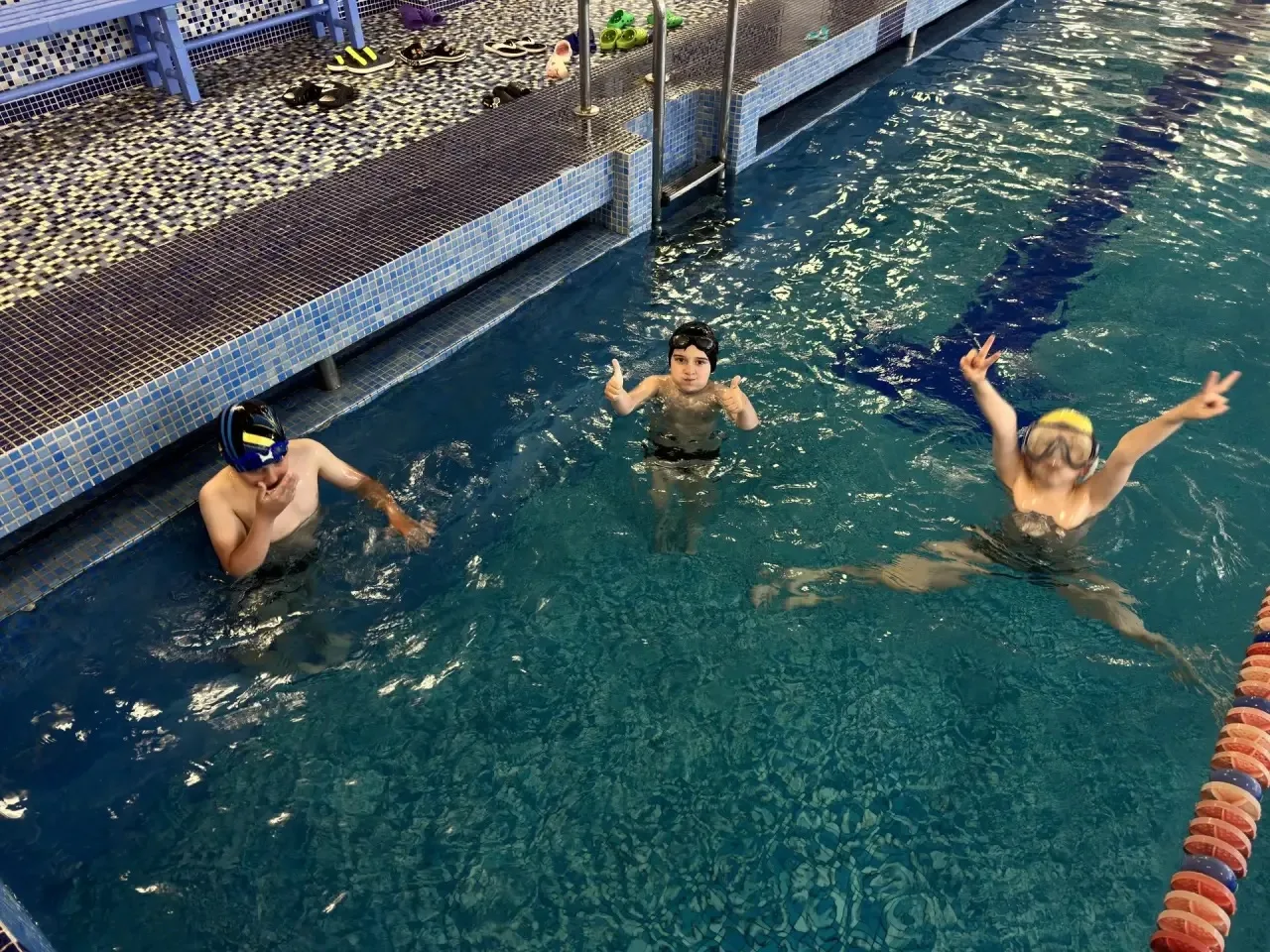 ❗️БРЫЗГИ СМЕХА❗️

🌊В самый разгар жаркого дня нет ничего лучше, чем освежающее купание. 

🫧Для вос