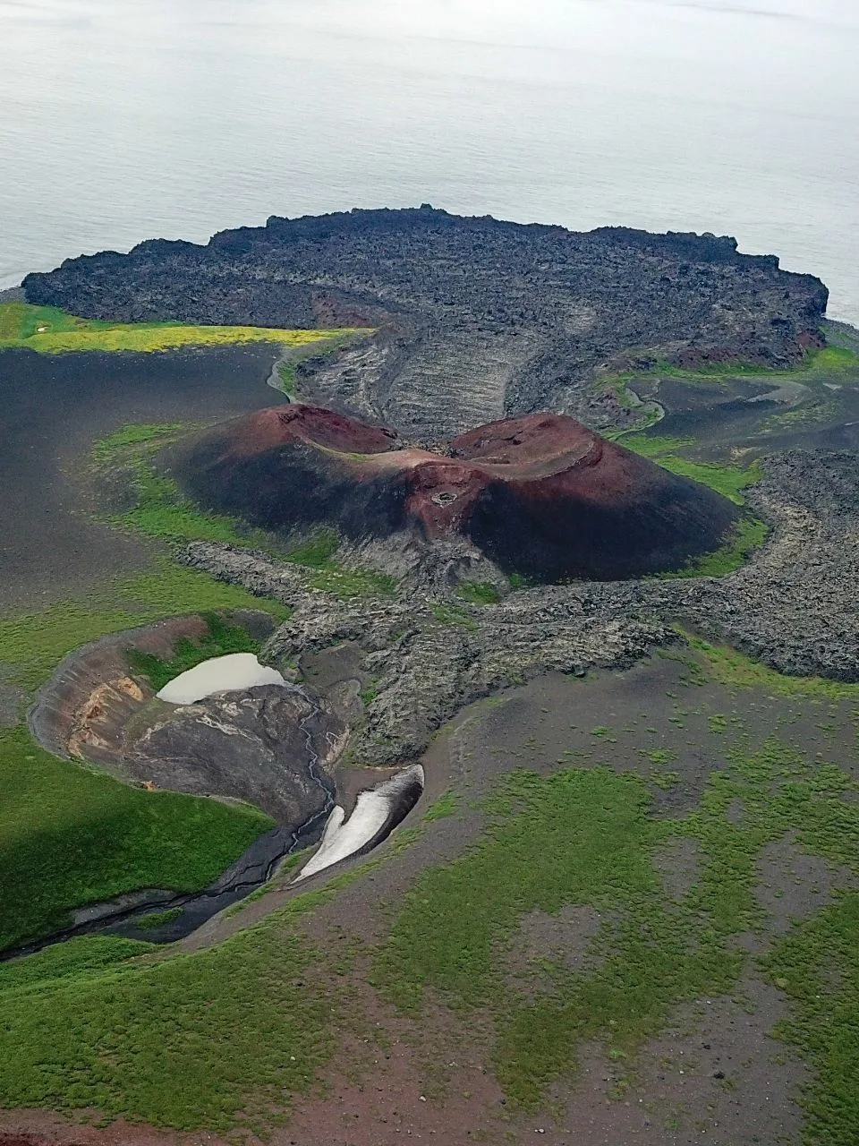 😳 Олимпийский прорыв вулкана Алаид — огненное шоу 1972 года 🌋 
 
Прорыв Олимпийский расположен у с