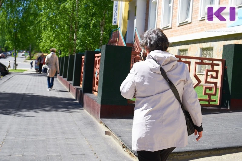 СЫКТЫВКАРКА, ПЫТАЯСЬ СПАСТИ СВОИ НАКОПЛЕНИЯ, ОПЛАТИЛА МОШЕННИКАМ ПОКУПКИ НА 1,5 МЛН РУБЛЕЙ

В УМВД Р