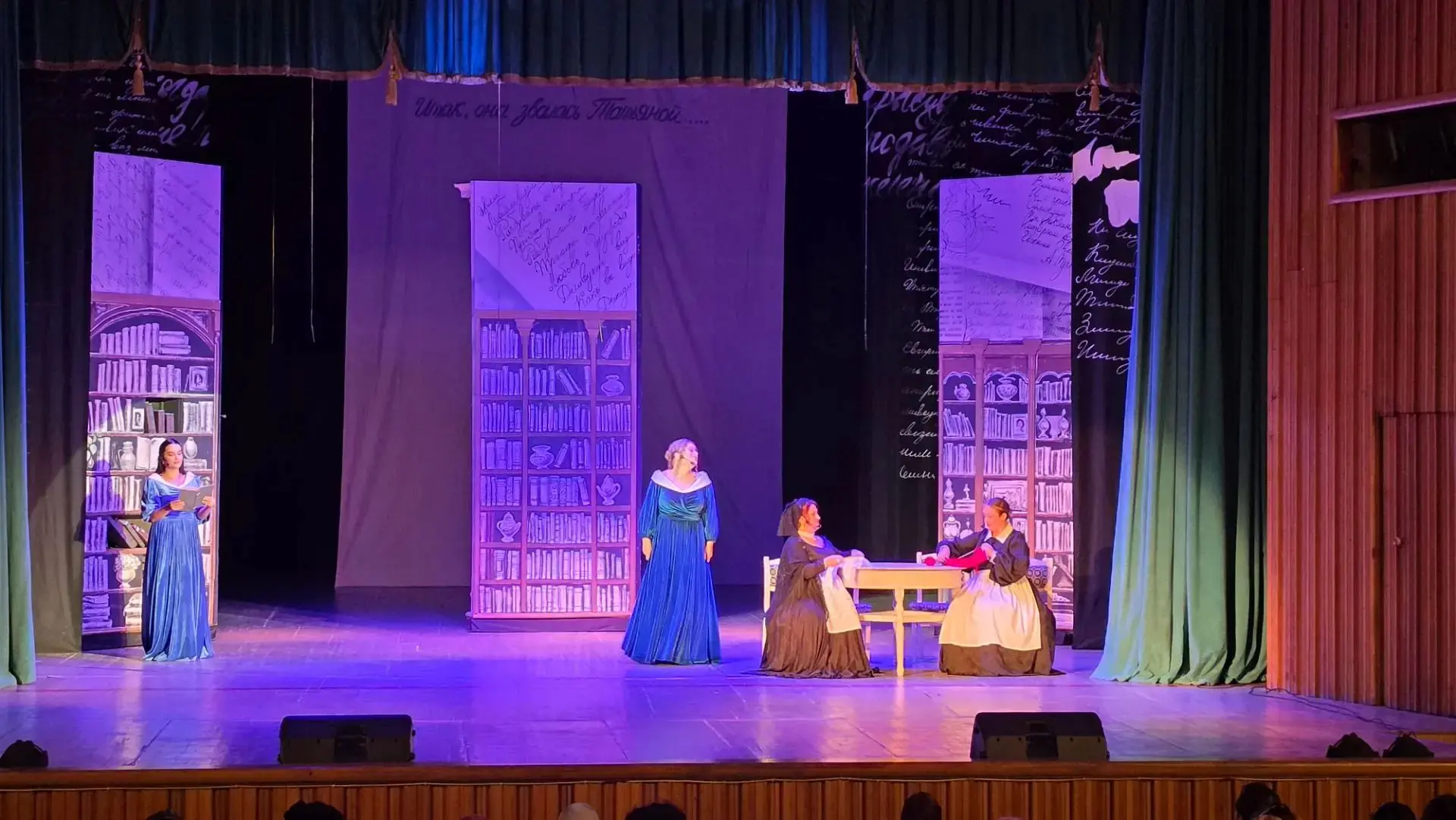 Прикоснулись к классике: 9-7 класс в Дагестанском театре оперы и балета 🎭