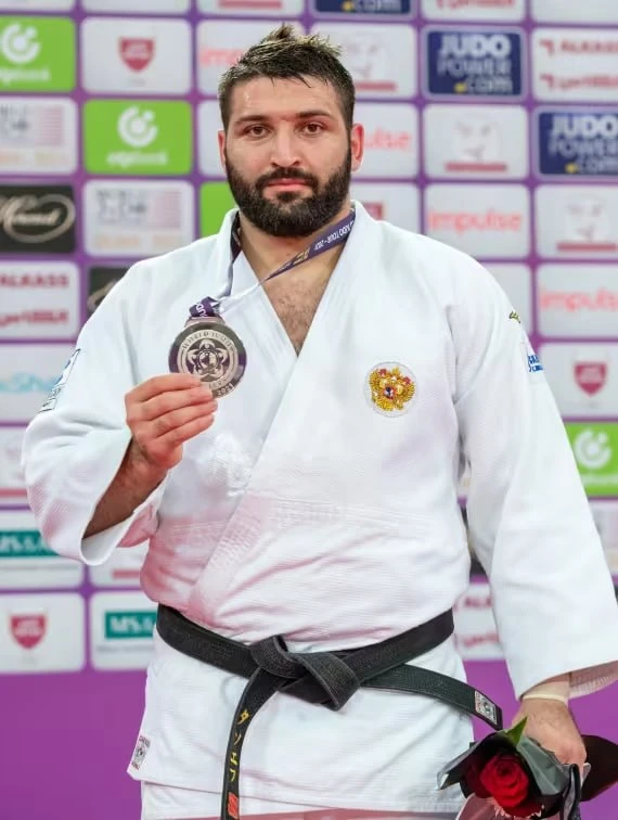 👏 Инал Тасоев и Мадина Таймазова вошли в состав сборной России на чемпионат мира по дз...