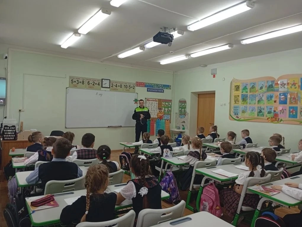 БЕЗОПАСНОСТЬ ДОРОЖНОГО ДВИЖЕНИЯ В ВЕСЕННЕ-ЛЕТНИЙ ПЕРИОД