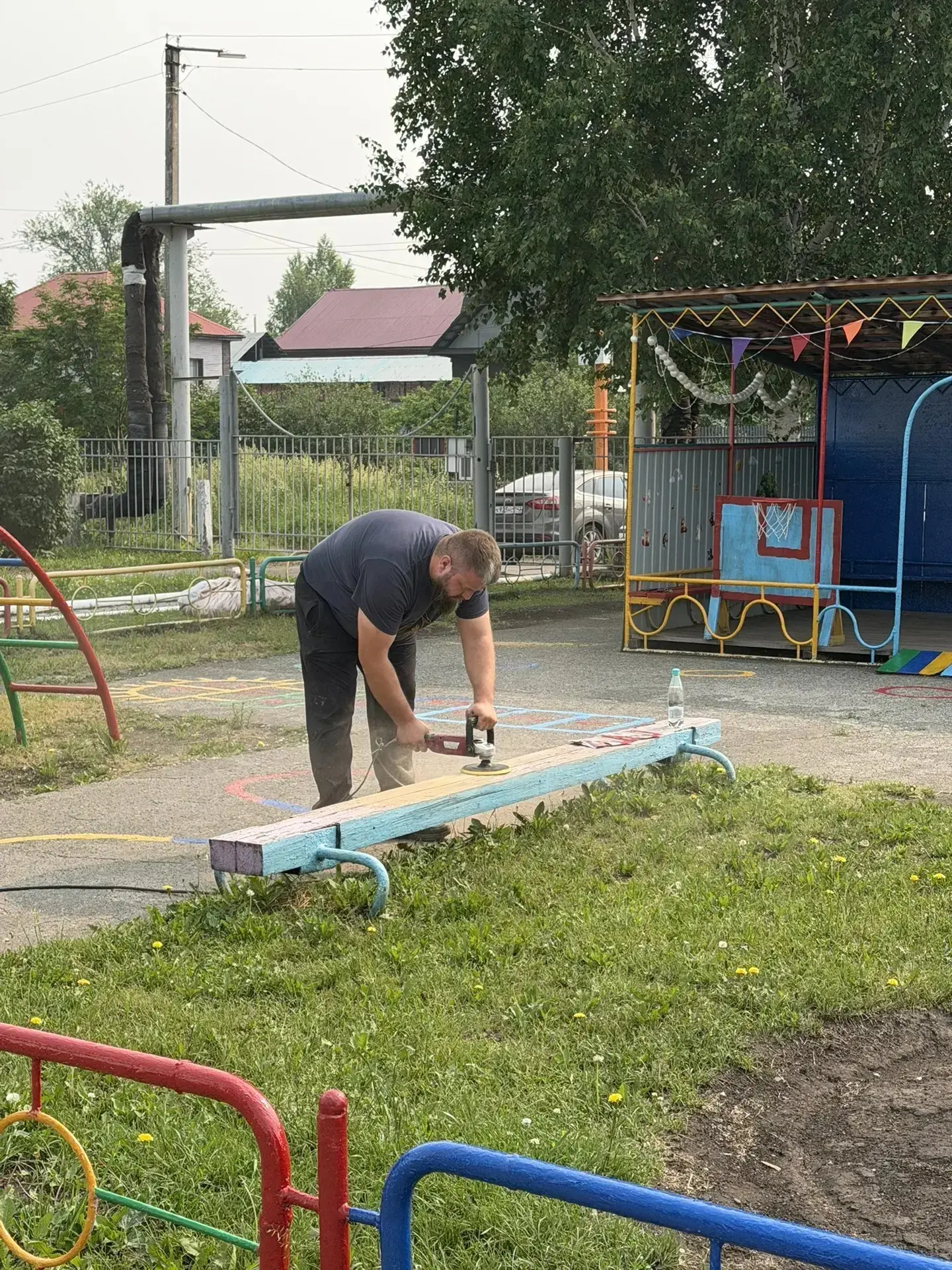 Благодарим за помощь родителя первой младшей группы "Ягодка" - Горбунова Виталия Игоревича! 👍