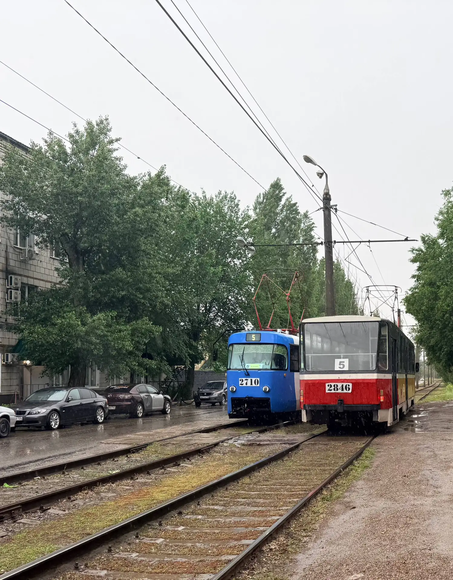 🍒 Доброе утро! 
Сегодня всё самое важное обязательно успеется. Хорошего дня! 

Фото: Saharovvvv