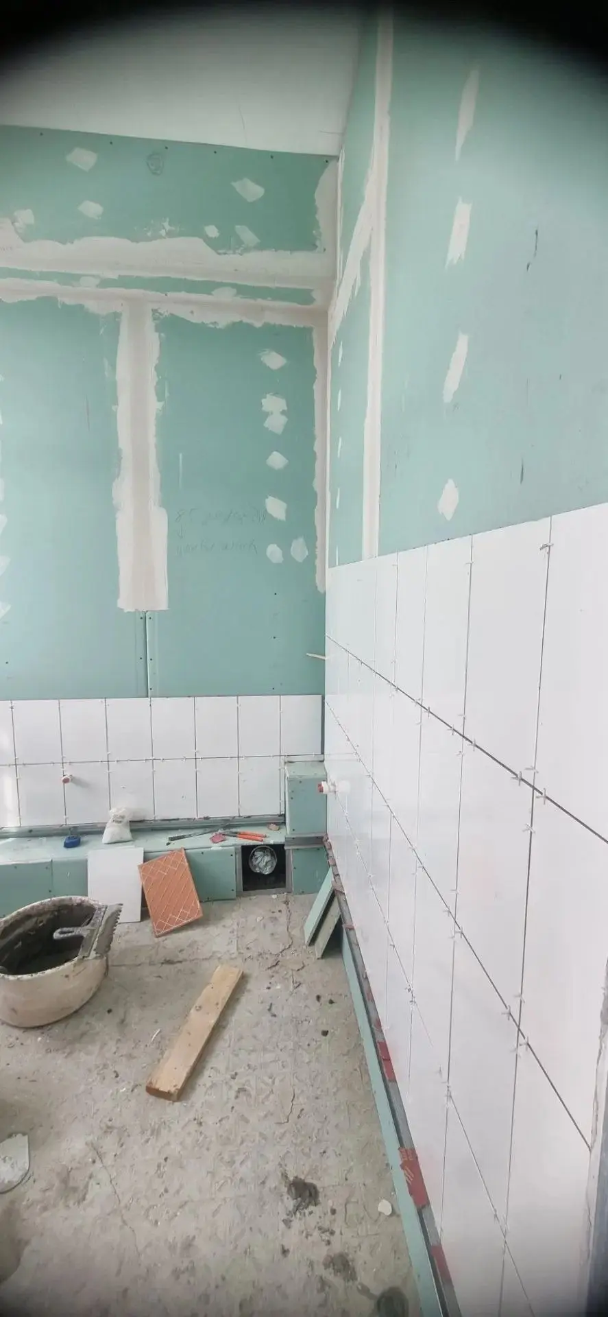 🛠 Обновление медицинского кабинета: мы почти у цели!

Дорогие студенты, преподаватели и родители! Э