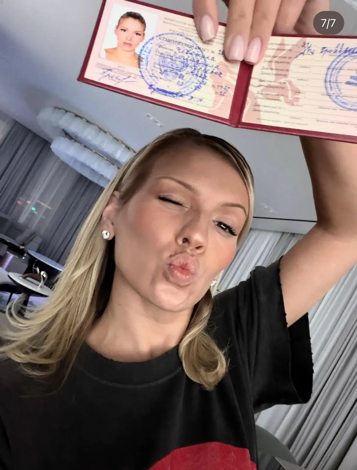 Люся Чеботина снова студентка