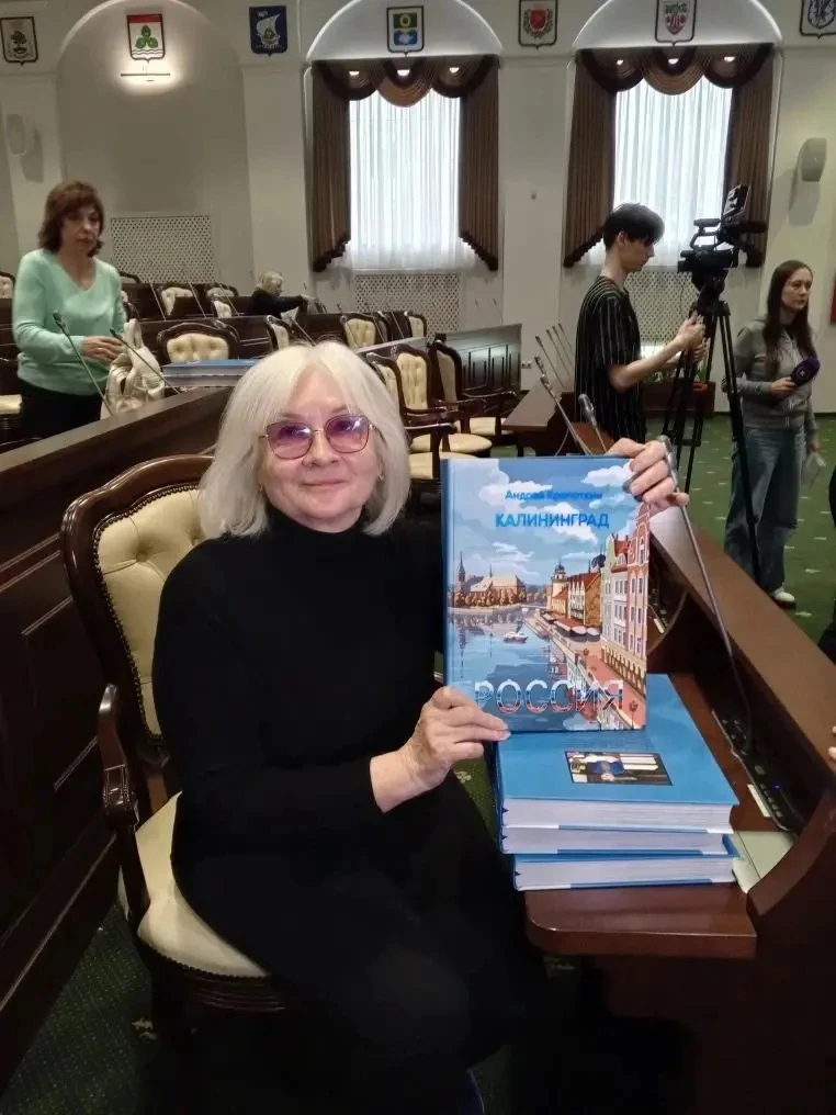 📚 Уникальное пополнение библиотеки! Друзья, у нас замечательное событие! Фонд нашей школьной библиот