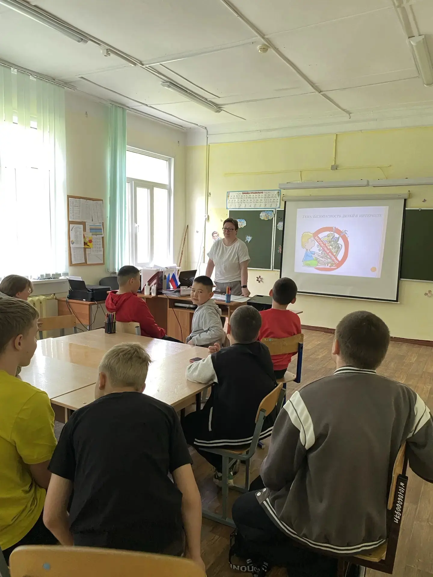 📢 В нашем пришкольном лагере прошла важная беседа на тему «Безопасность в сети Интернет»!

Мероприя