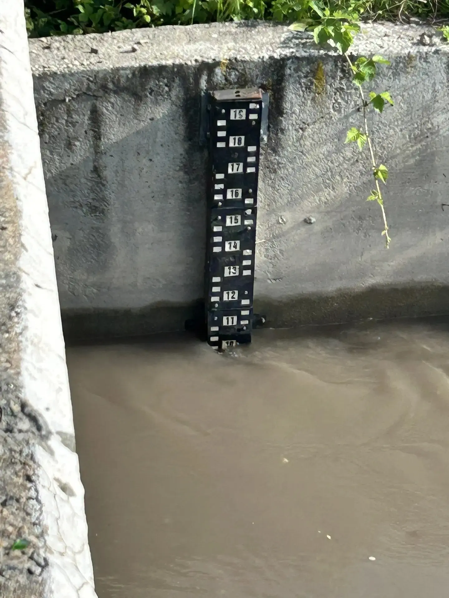 Доброе утро, Ессентуки! 

Мониторинг уровня воды в реках не останавливаем.