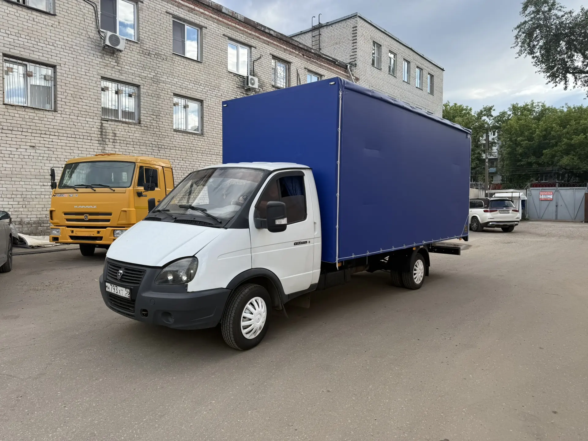 На выдаче газель с фургоном 👌
Хороших дорог 🙏🏻