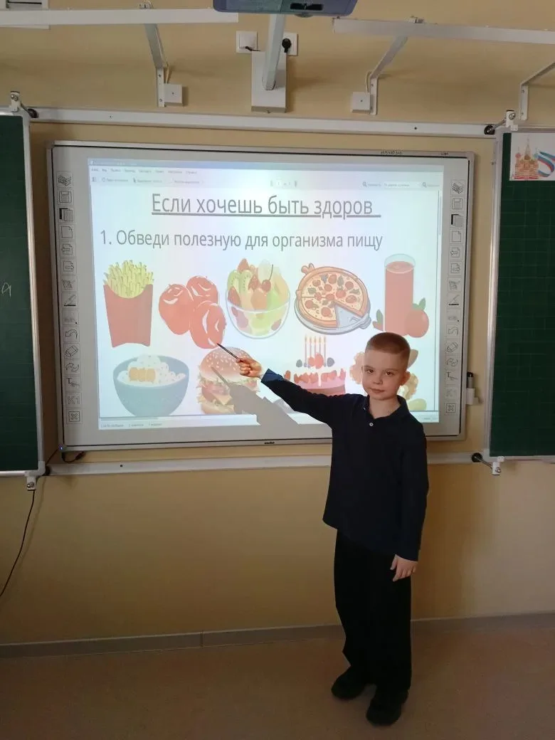 📚🍎 ЗДОРОВЬЕ НАЧИНАЕТСЯ С ЗНАНИЙ!  Сегодня в нашей школе прошел настоящий образовательный марафон! 🌍💚