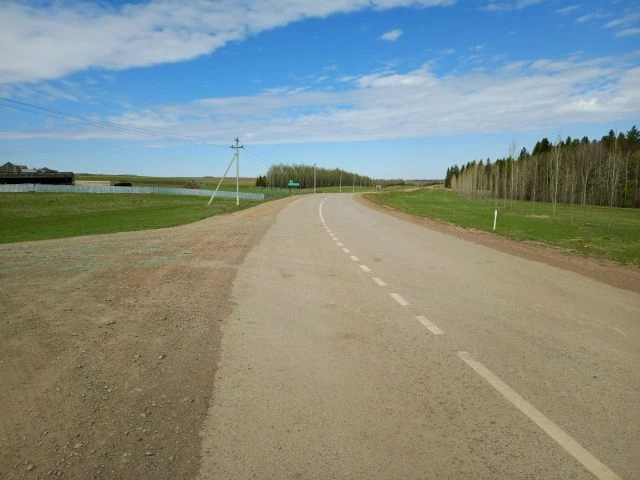 Чисто не там, где метут, а там, где не мусорят. Но иногда хочется помочь природе своими...