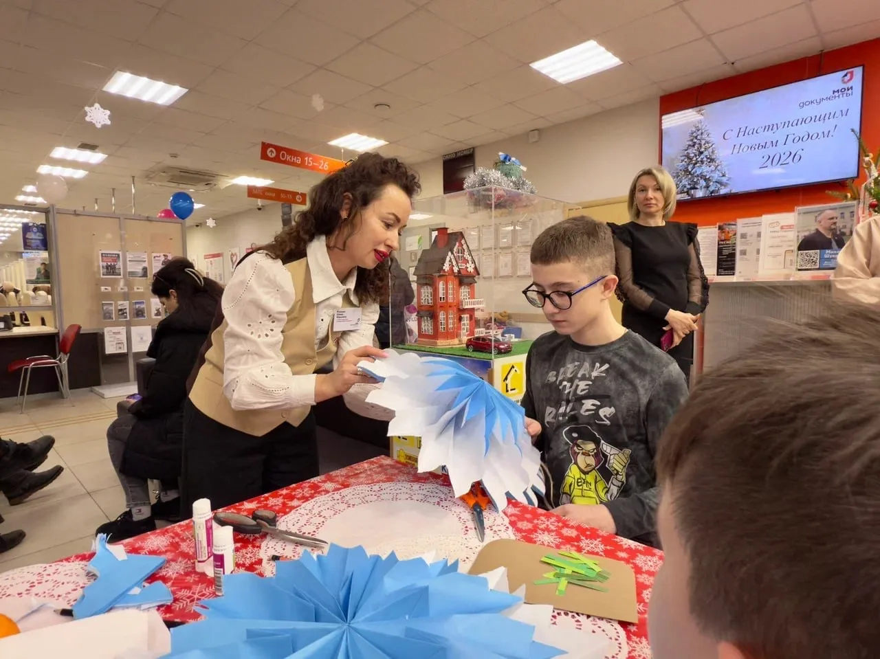 🎄❕ МФЦ Подмосковья приглашают детей принять участие в праздничных мероприятиях  В подмосковных офиса