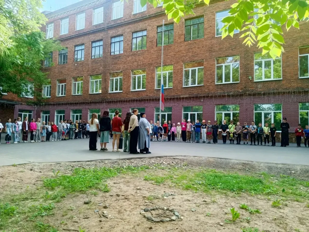 22 июня 2026 года в 12.15 по московскому времени прошла Всероссийская акция "Минута молчания". Флаг 