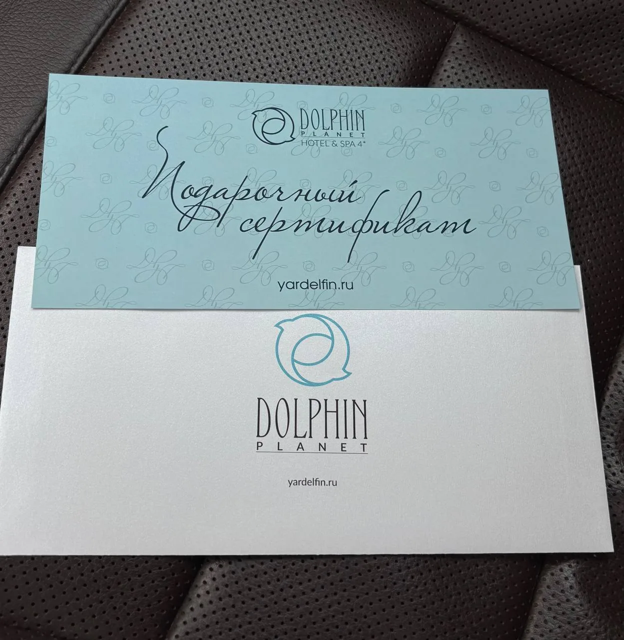 🎉 РОЗЫГРЫШ: Сертификат на две персоны в Ярославский дельфинарий! 🐬